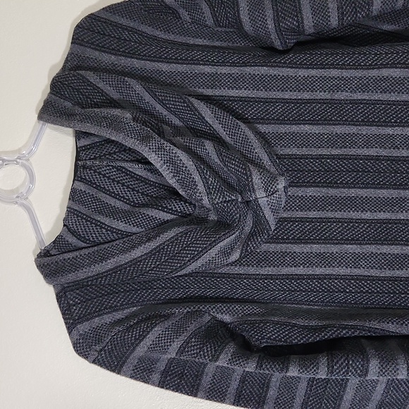 American Rag long-sleeved poncho hoodie Size Large Unisex Grey and Black - Picture 8 of 9